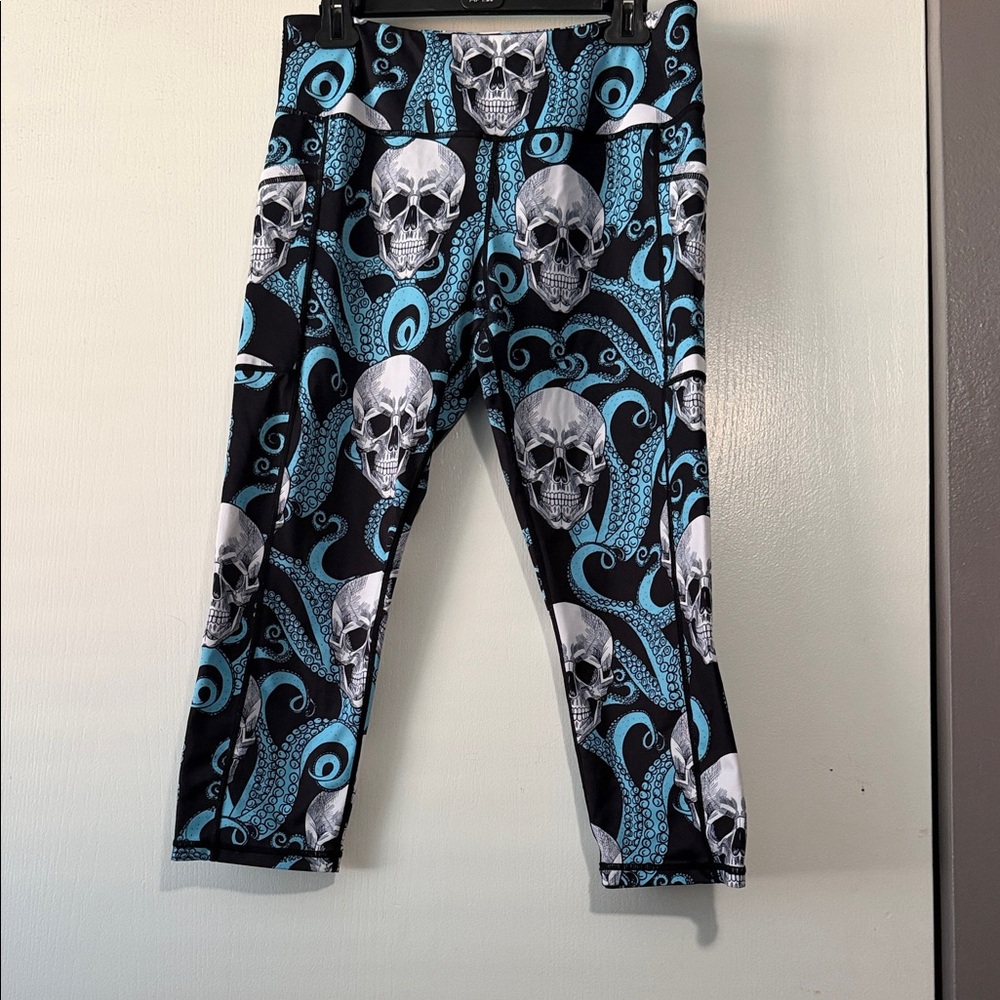 Constantly Varied Gear Skull Print Leggings - Black and Blue